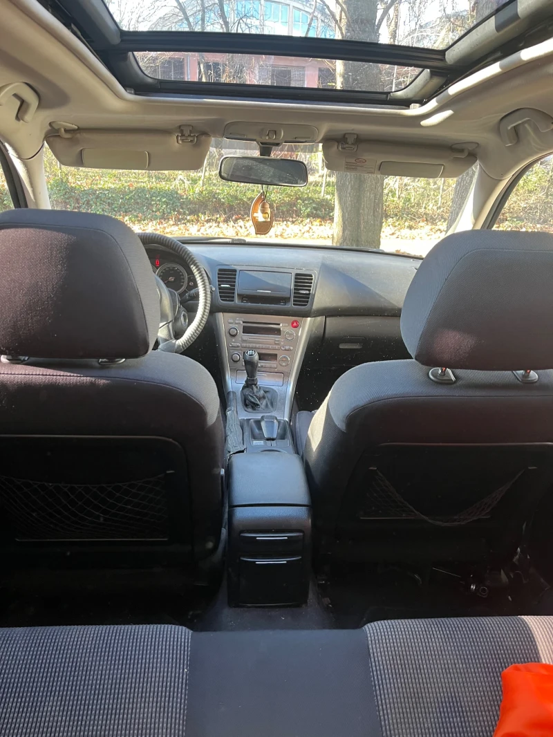 Subaru Outback, снимка 3 - Автомобили и джипове - 52603924