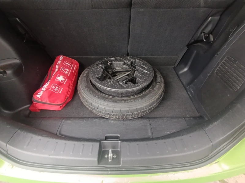 Honda Jazz 1.4 Hybrid , снимка 9 - Автомобили и джипове - 53003883