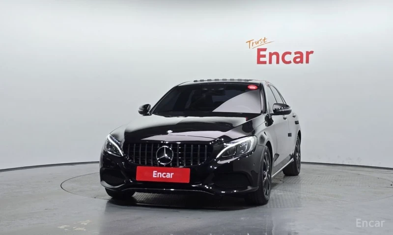 Mercedes-Benz C 220, снимка 3 - Автомобили и джипове - 53057858