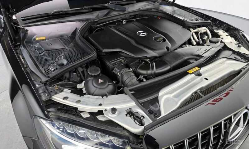 Mercedes-Benz C 220, снимка 6 - Автомобили и джипове - 53057858