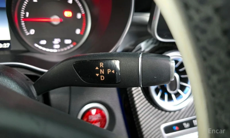 Mercedes-Benz C 220, снимка 9 - Автомобили и джипове - 53057858