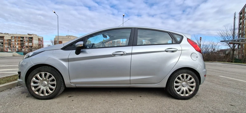 Ford Fiesta, снимка 6 - Автомобили и джипове - 53133866