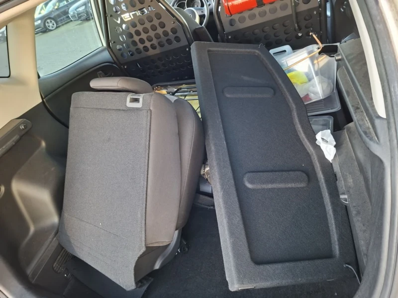 Kia Venga 1.4 CRDi | EU6 | TOP Equipped , снимка 13 - Автомобили и джипове - 53526500