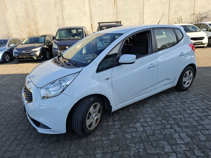 Kia Venga 1.4 CRDi | EU6 | TOP Equipped , снимка 2 - Автомобили и джипове - 53526500