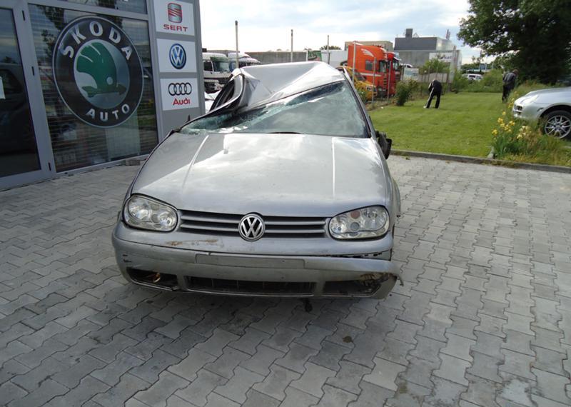 VW Golf 1.9 TDI, снимка 2 - Автомобили и джипове - 3562584