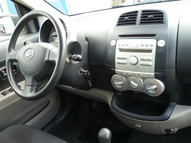 Daihatsu Sirion 1.0i-НА ЧАСТИ, снимка 14 - Автомобили и джипове - 11056881