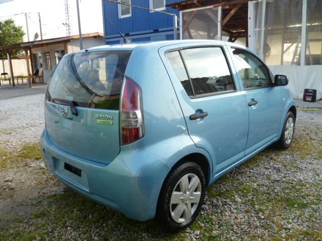 Daihatsu Sirion 1.0i-НА ЧАСТИ - изображение 4