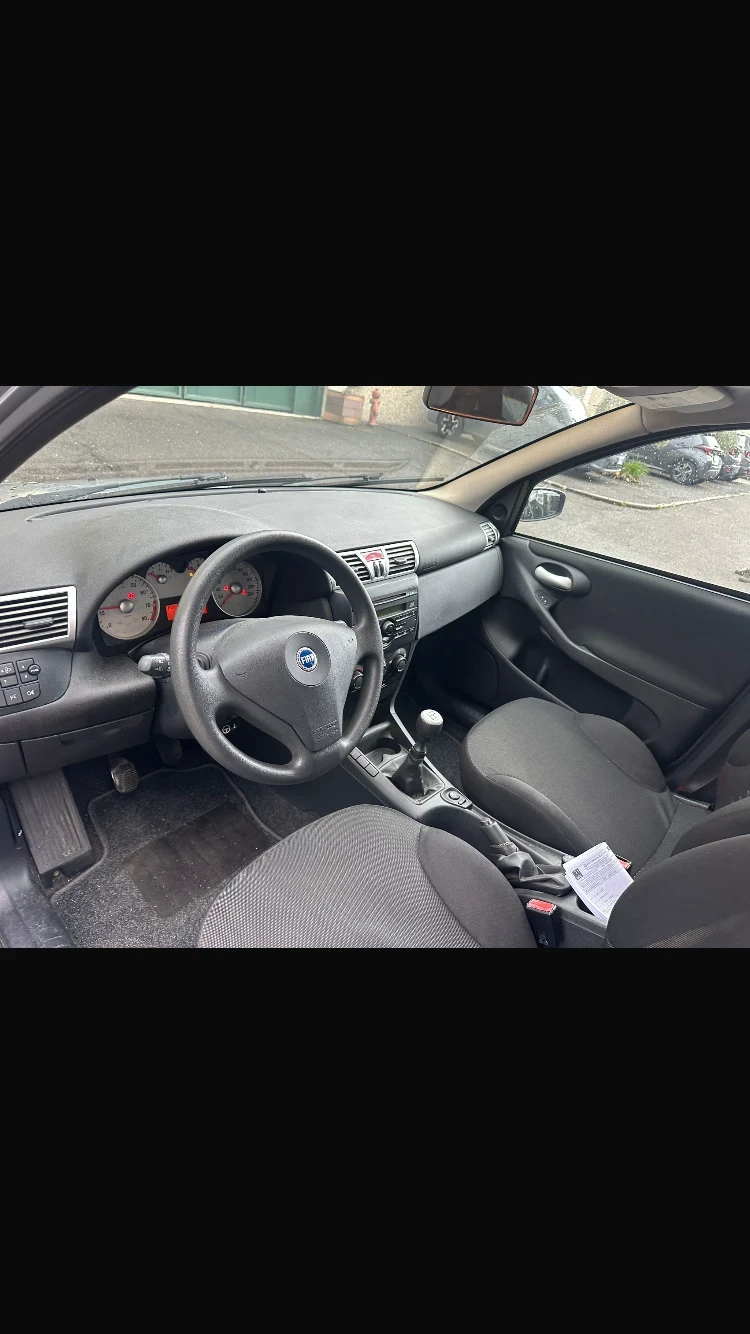 Fiat Stilo, снимка 9 - Автомобили и джипове - 52997336