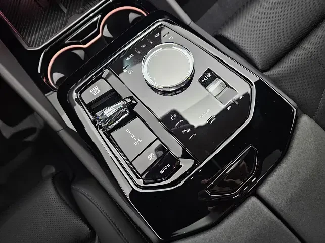 BMW 540 d xDrive = M-Sport Pro = Гаранция, снимка 12 - Автомобили и джипове - 54855420