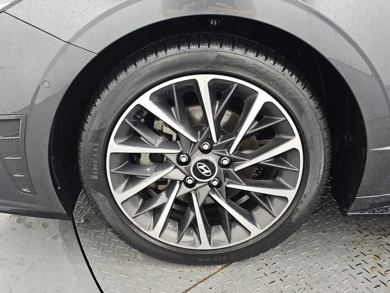 Hyundai Sonata 1.6 Turbo Premium Family, снимка 5 - Автомобили и джипове - 55803396