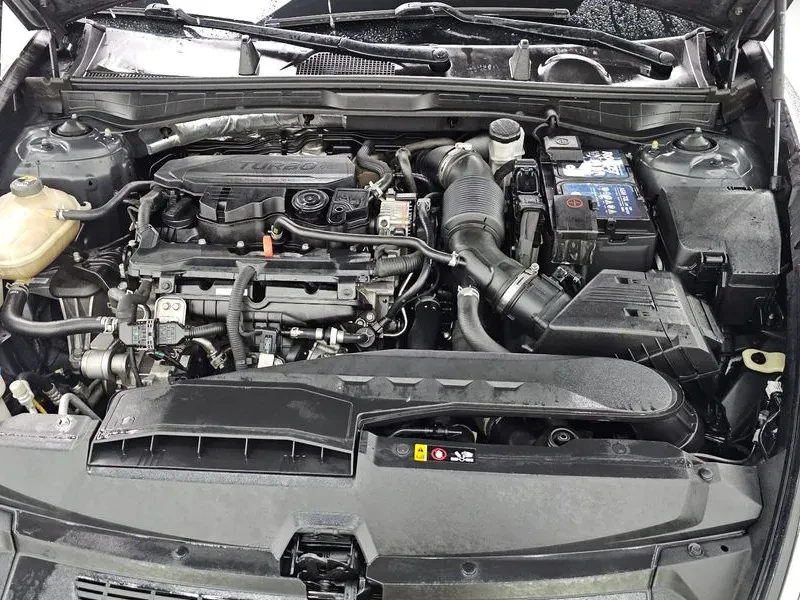Hyundai Sonata 1.6 Turbo Premium Family, снимка 6 - Автомобили и джипове - 55803396