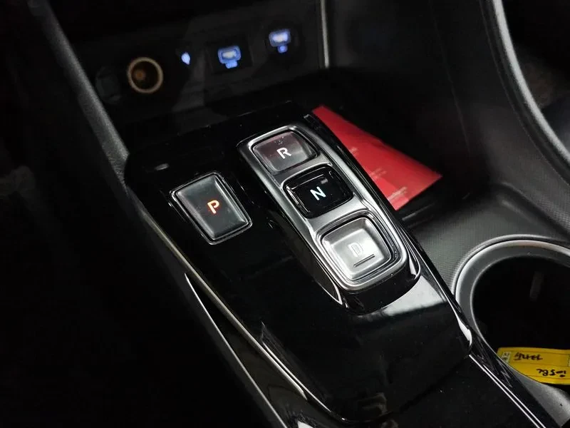 Hyundai Sonata 1.6 Turbo Premium Family, снимка 9 - Автомобили и джипове - 55803396
