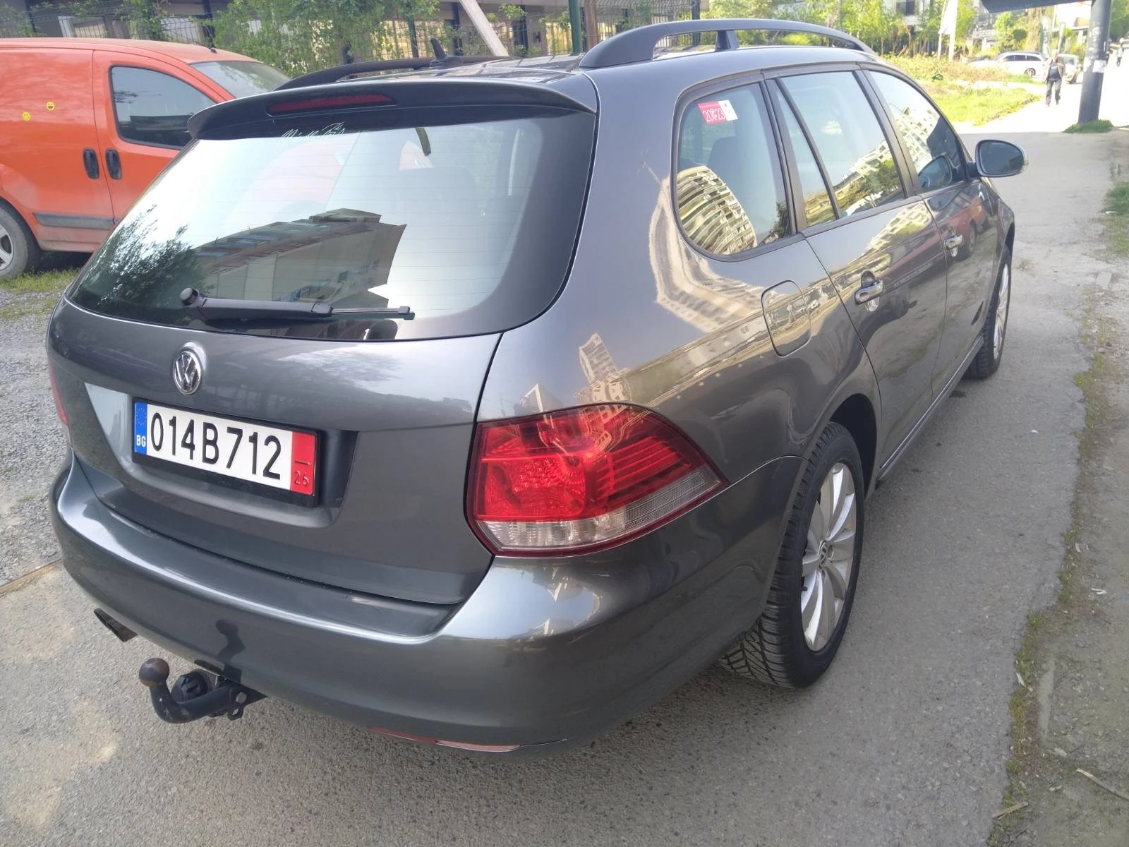 VW Golf 1.6.tdi 4x4 - изображение 4