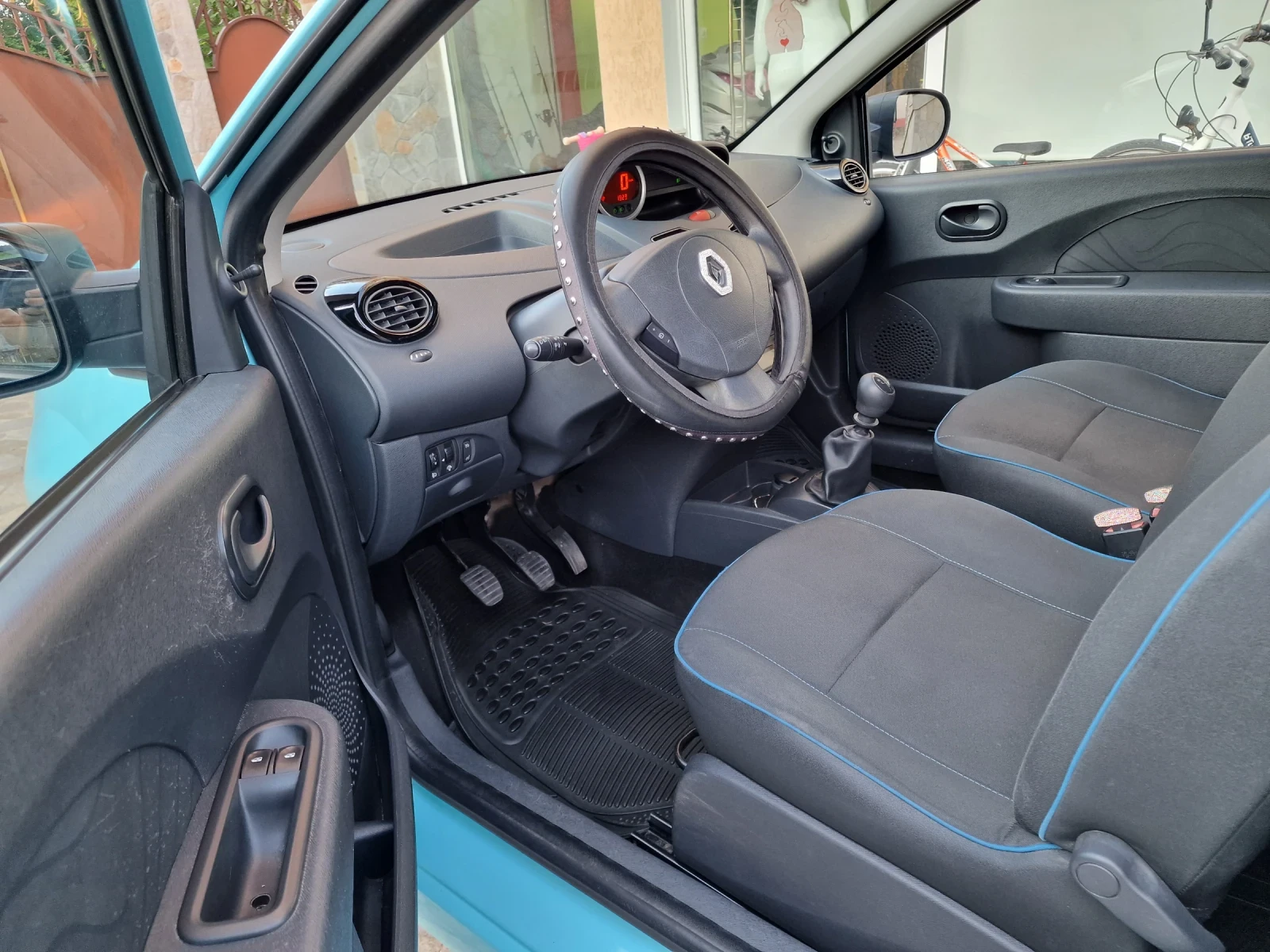 Renault Twingo 1.2 75 кс клима автопилот - изображение 9