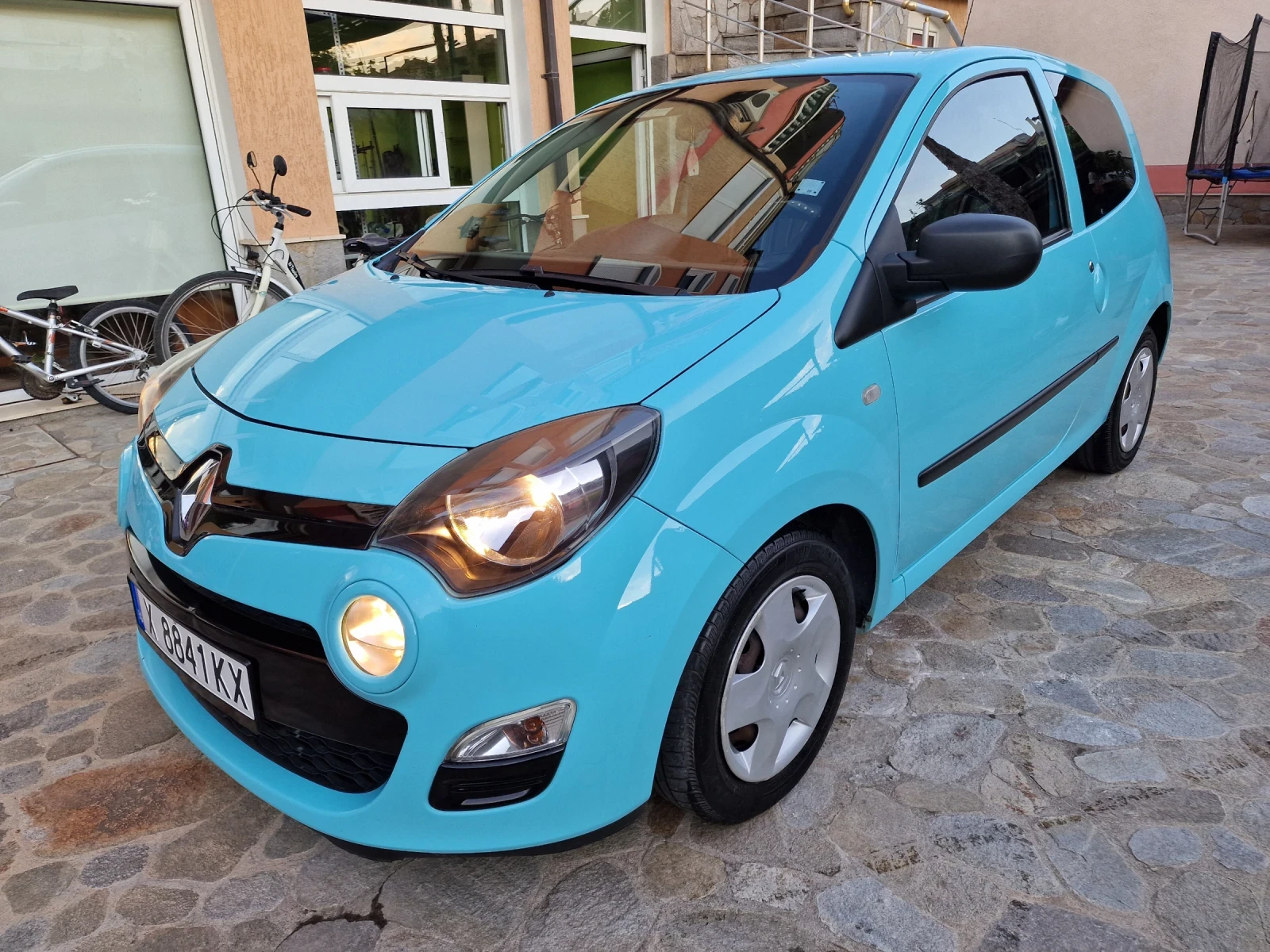 Renault Twingo 1.2 75 кс клима автопилот - изображение 8