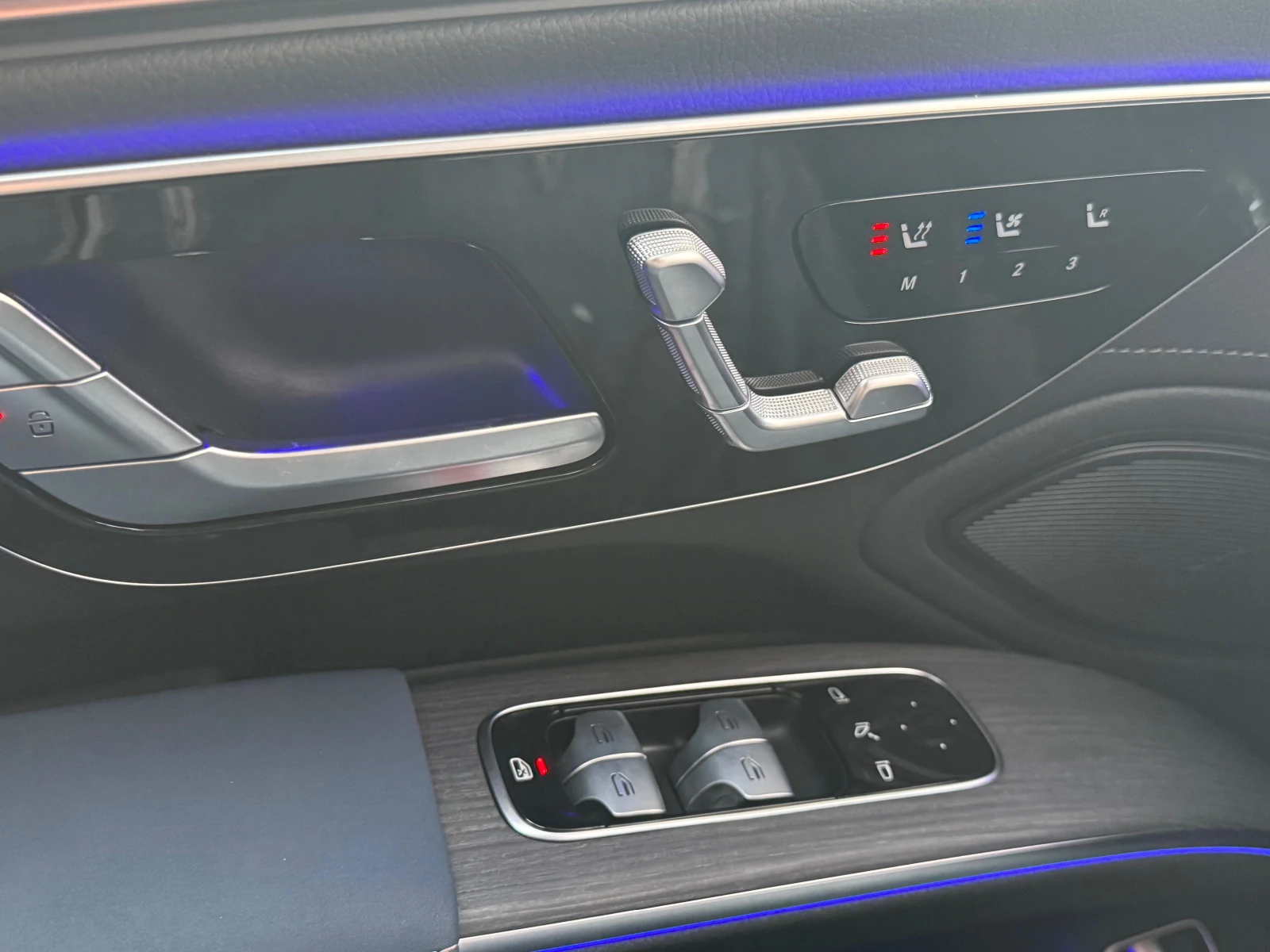 Mercedes-Benz EQS 450 /Panorama/360/Kamera/Ambiente | Mobile.bg   14