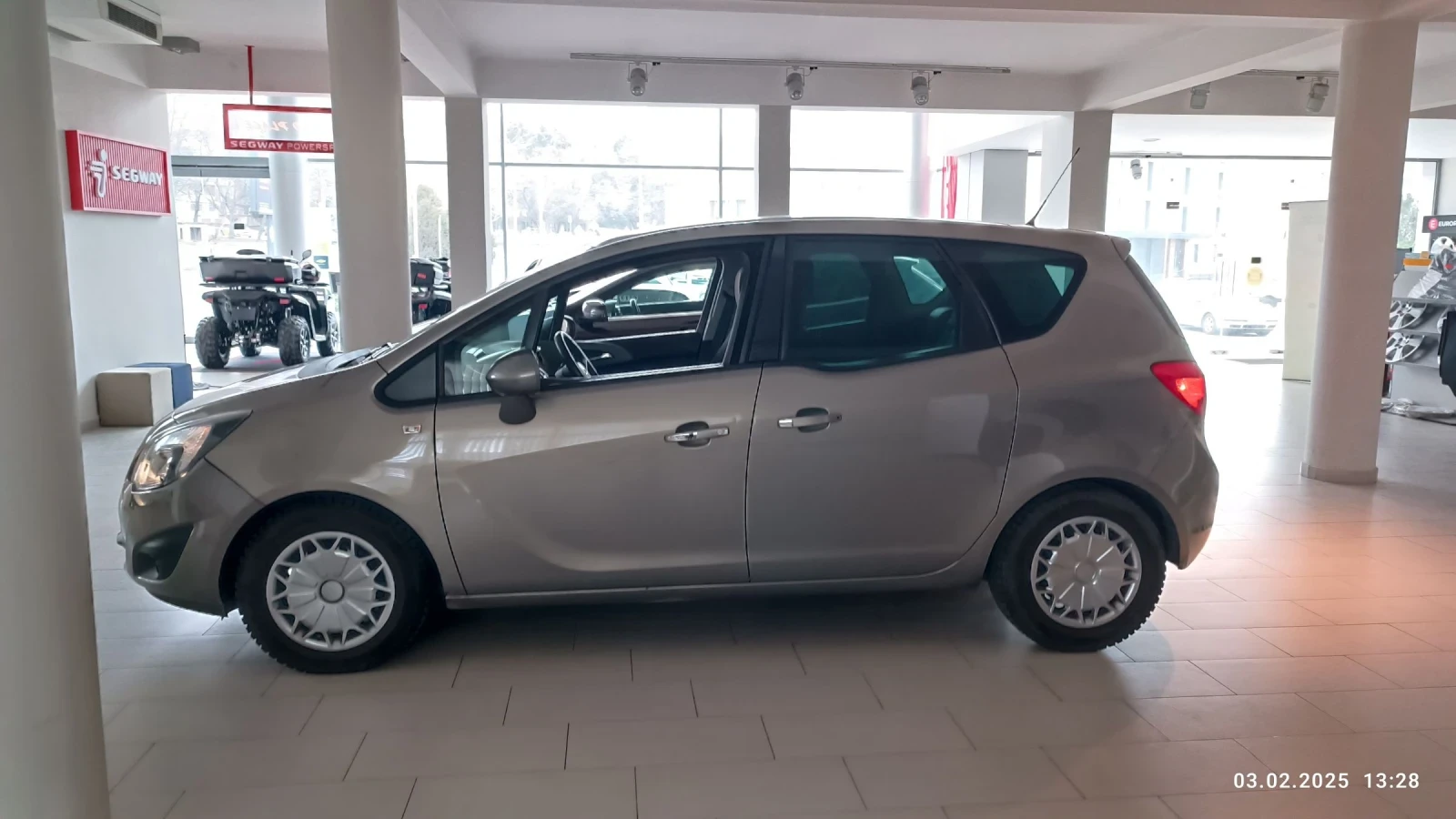 Opel Meriva COSMO 5DR A14NEL MT5 - изображение 4