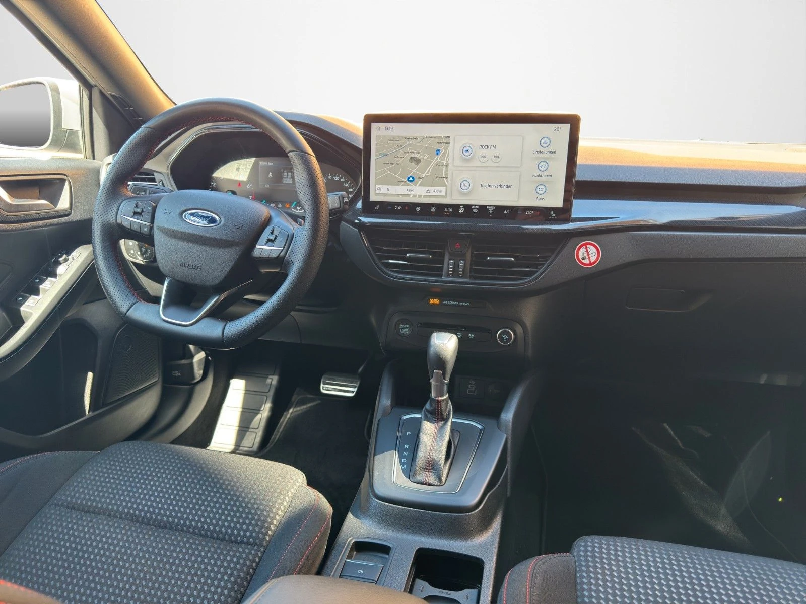 Ford Focus ST-LINE/155HP/NAVI/CAM/LED/KLESS/428v | Mobile.bg   11