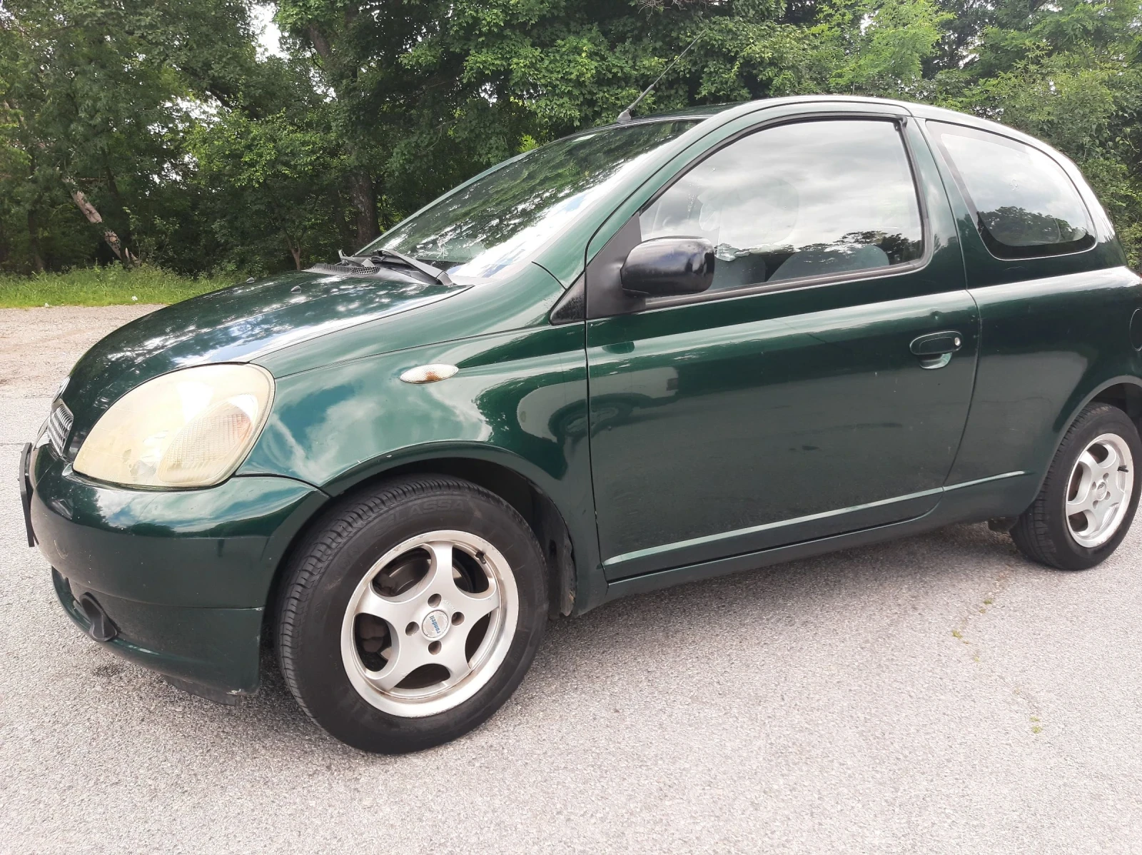 Toyota Yaris  - изображение 5