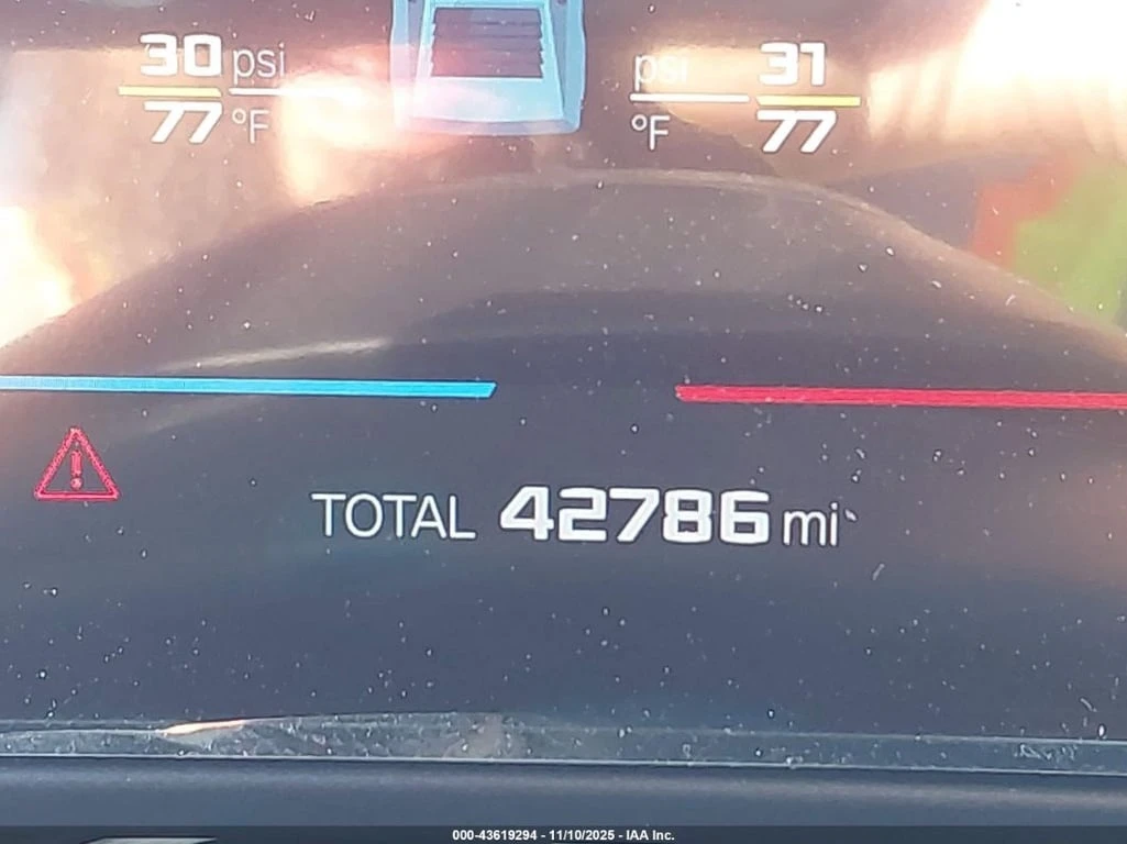 BMW M3 * COMPETITION * CARFAX *    | Mobile.bg   16