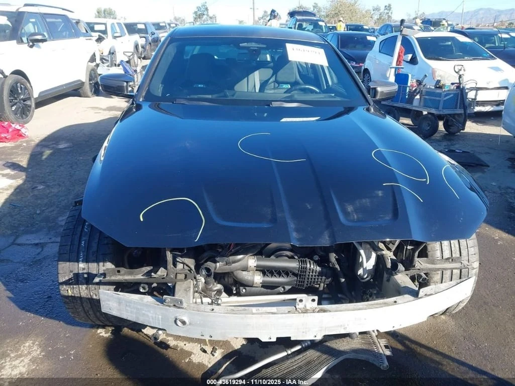 BMW M3 * COMPETITION * CARFAX *    | Mobile.bg   13