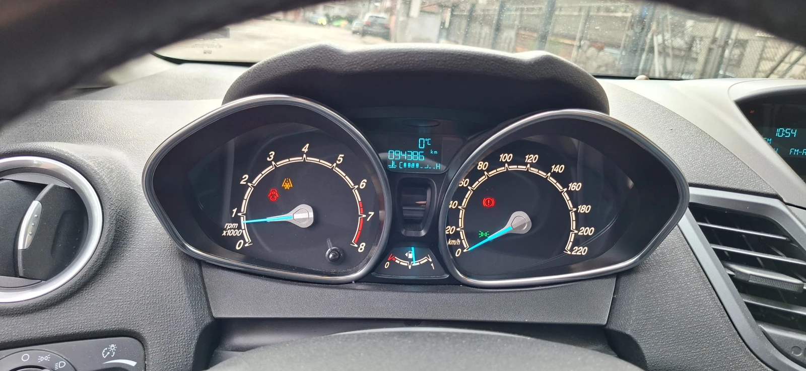 Ford Fiesta  - изображение 10