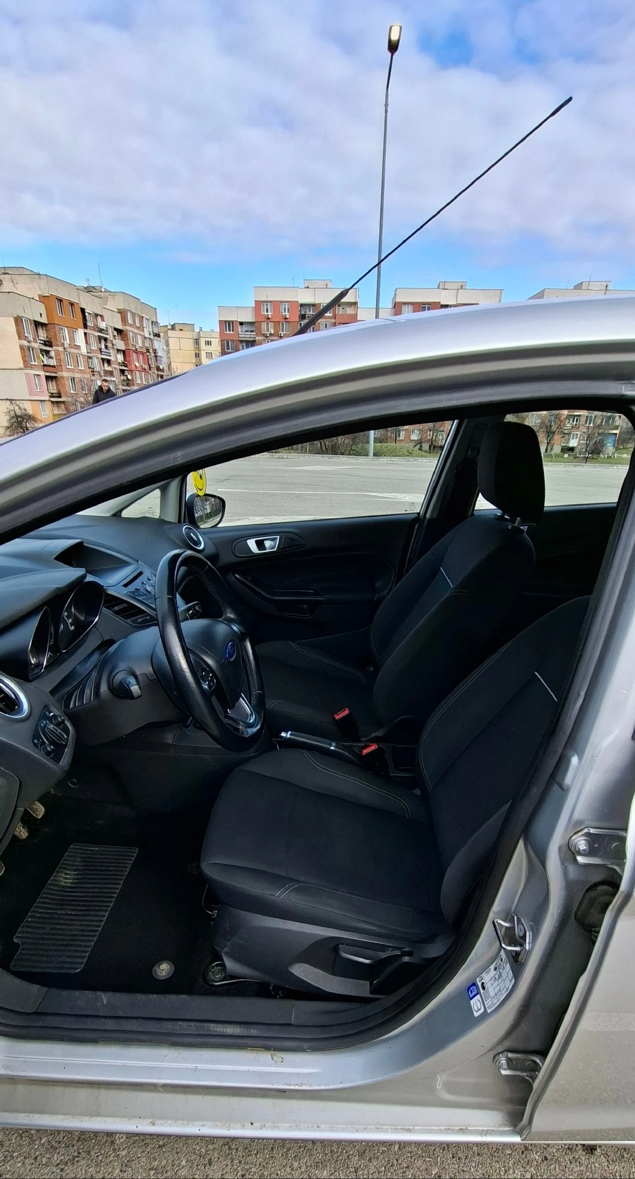 Ford Fiesta  - изображение 7