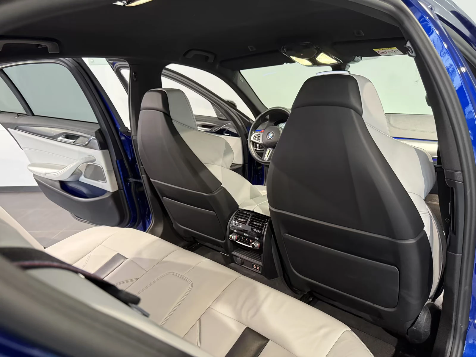 BMW M5 COMPETITION/625HP/KERAMIK/xDRIVE/HUD360/LASER/931v | Mobile.bg � ����������� 14