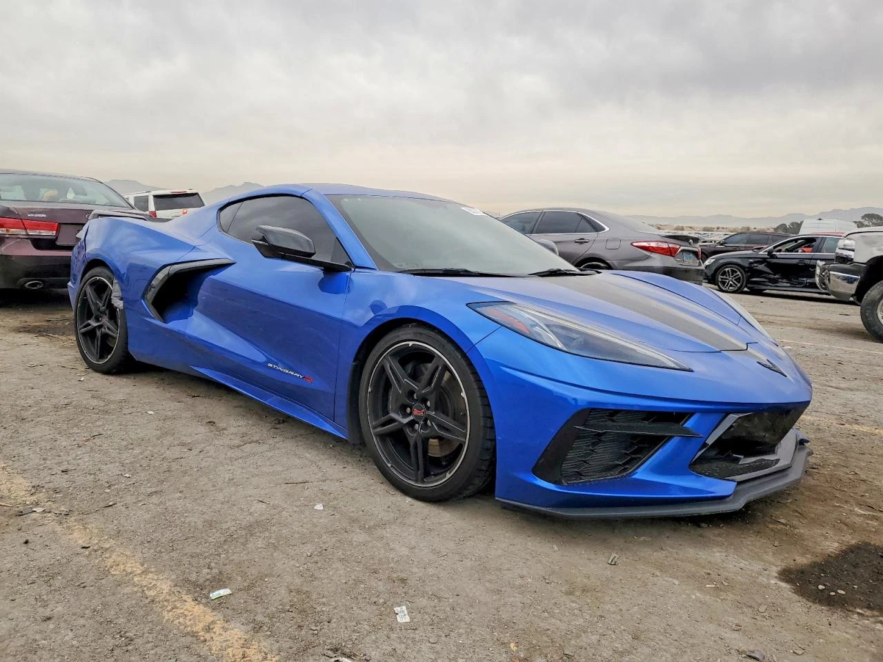 Chevrolet Corvette STINGRAY 3LT - изображение 3