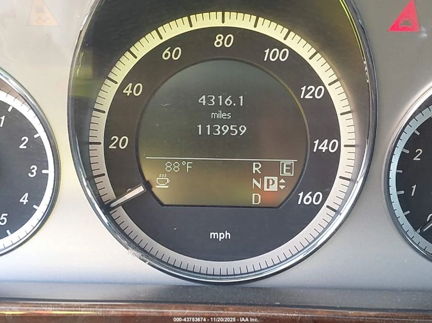 Mercedes-Benz E 350 3.5l 4Matic - изображение 6