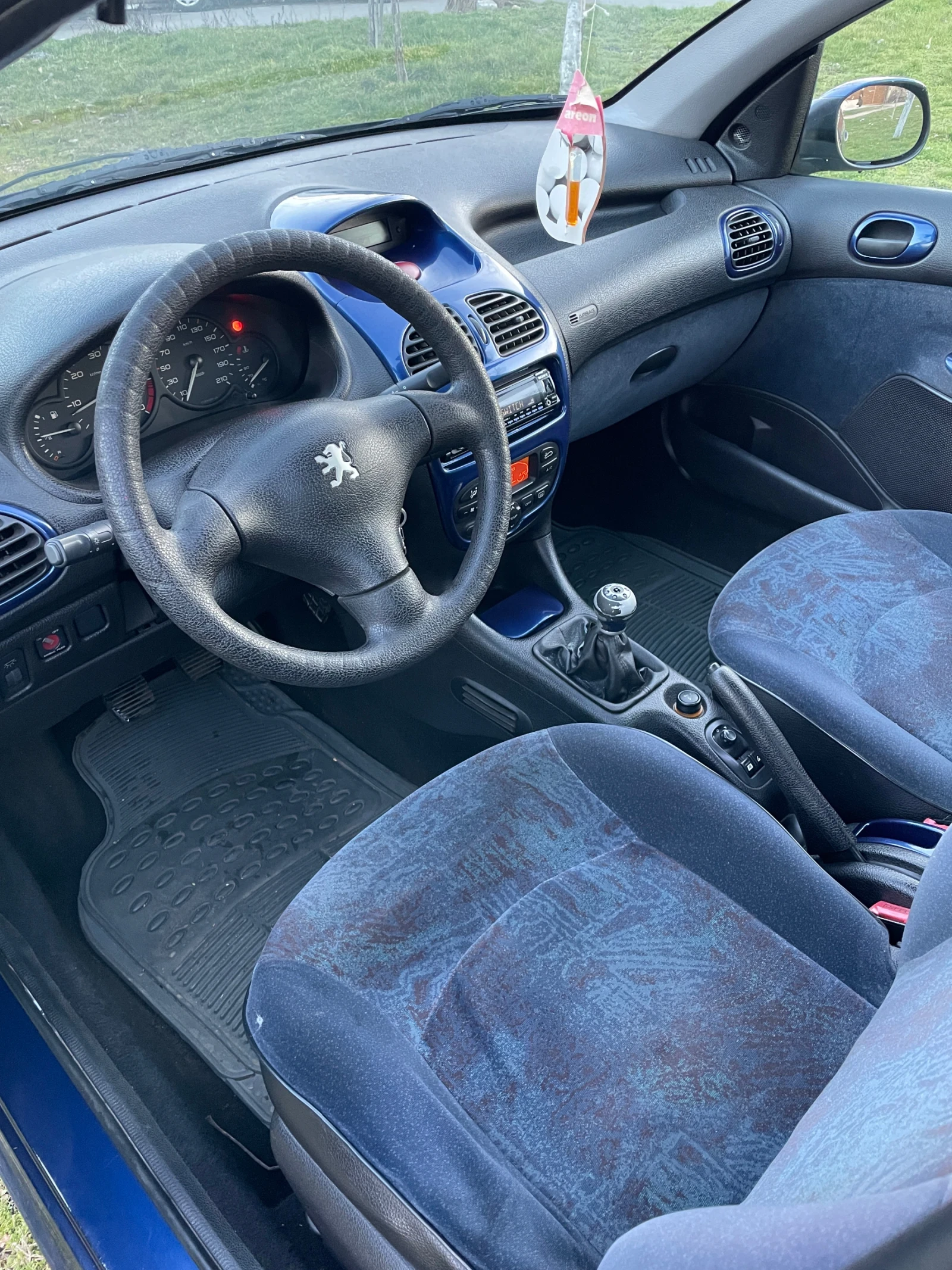 Peugeot 206, снимка 4 - Автомобили и джипове - 53788594