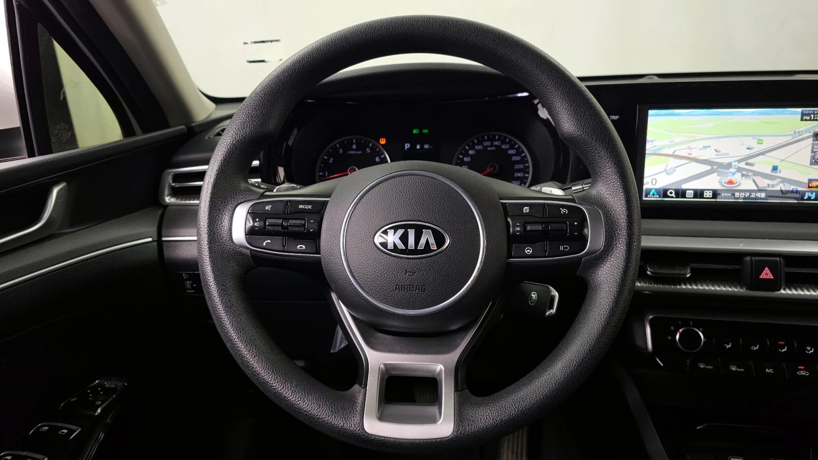 Kia K5 2.0 TRENDY autogeorge.com, снимка 13 - Автомобили и джипове - 54111790
