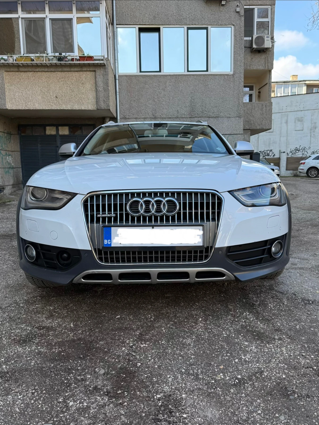 Audi A4 Allroad 2.0TDI/177/Distronic/B&O, снимка 2 - Автомобили и джипове - 54134310