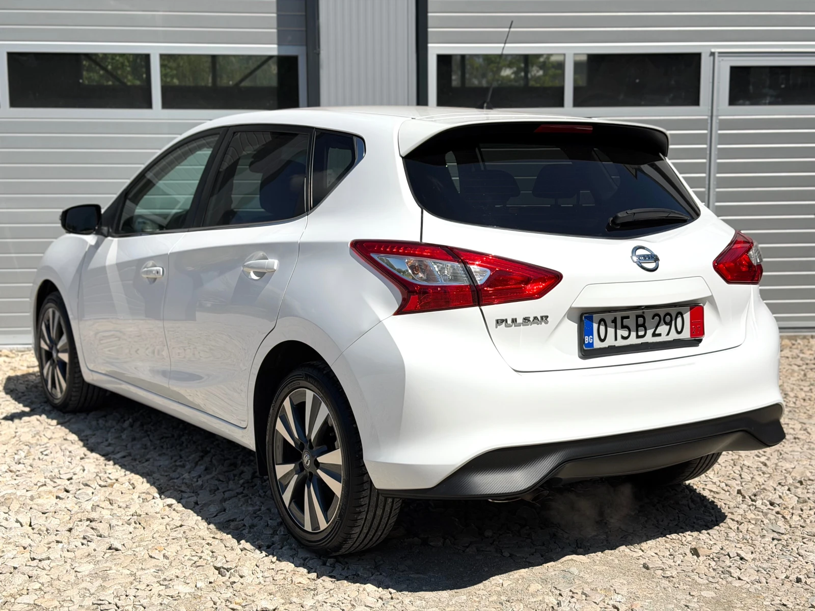 Nissan Pulsar TCe АВТОМАТ КАМЕРИ ПОДГРЕВ ДИСТРОНИК keyless, снимка 6 - Автомобили и джипове - 54383359