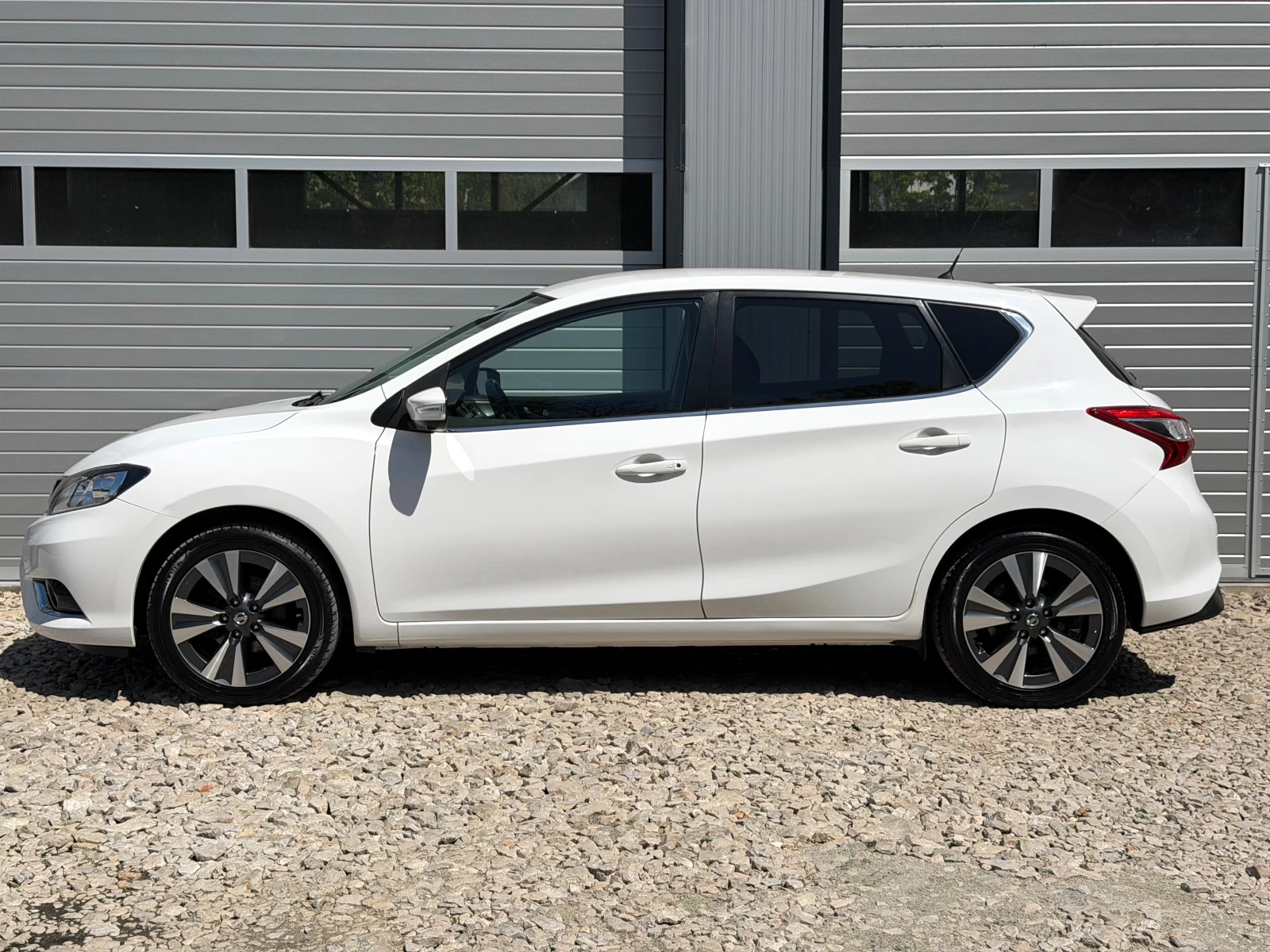 Nissan Pulsar TCe АВТОМАТ КАМЕРИ ПОДГРЕВ ДИСТРОНИК keyless, снимка 7 - Автомобили и джипове - 54383359