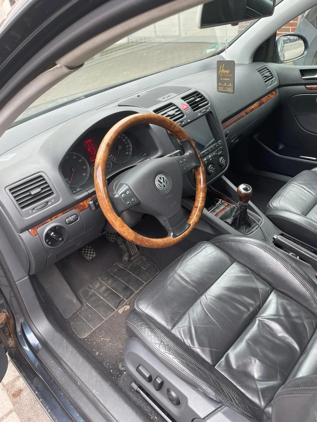 VW Golf 2.0  200 коня, снимка 4 - Автомобили и джипове - 54526472