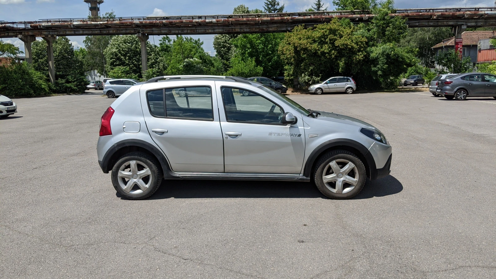 Dacia Sandero STEPWAY фабрична газ, снимка 2 - Автомобили и джипове - 54819898