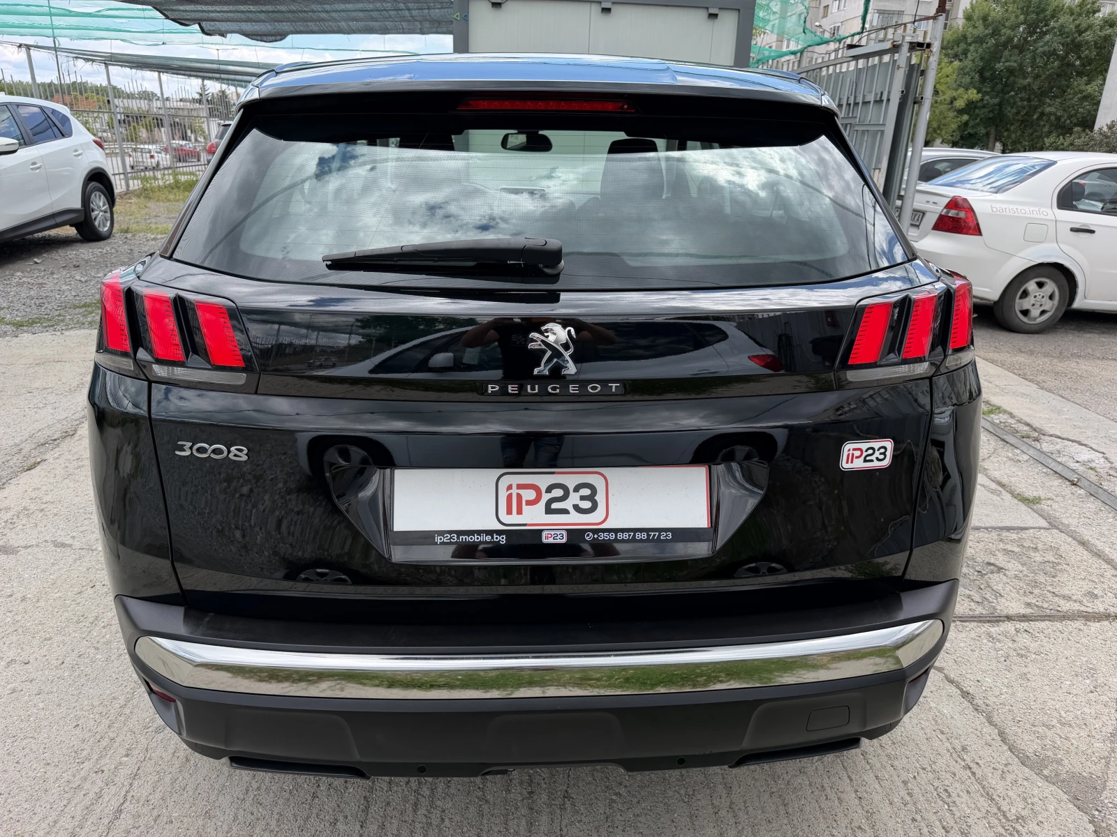 Peugeot 3008 БЕНЗИН* АВТОМАТ* Apple* CarPlay* ПОДГРЕВ* СЕДАЛКИ*, снимка 5 - Автомобили и джипове - 55216611