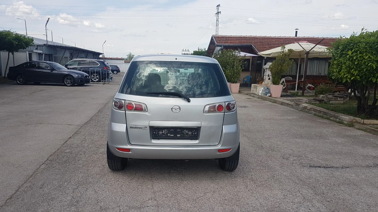 Mazda 2 Автоматик, снимка 5 - Автомобили и джипове - 55224154