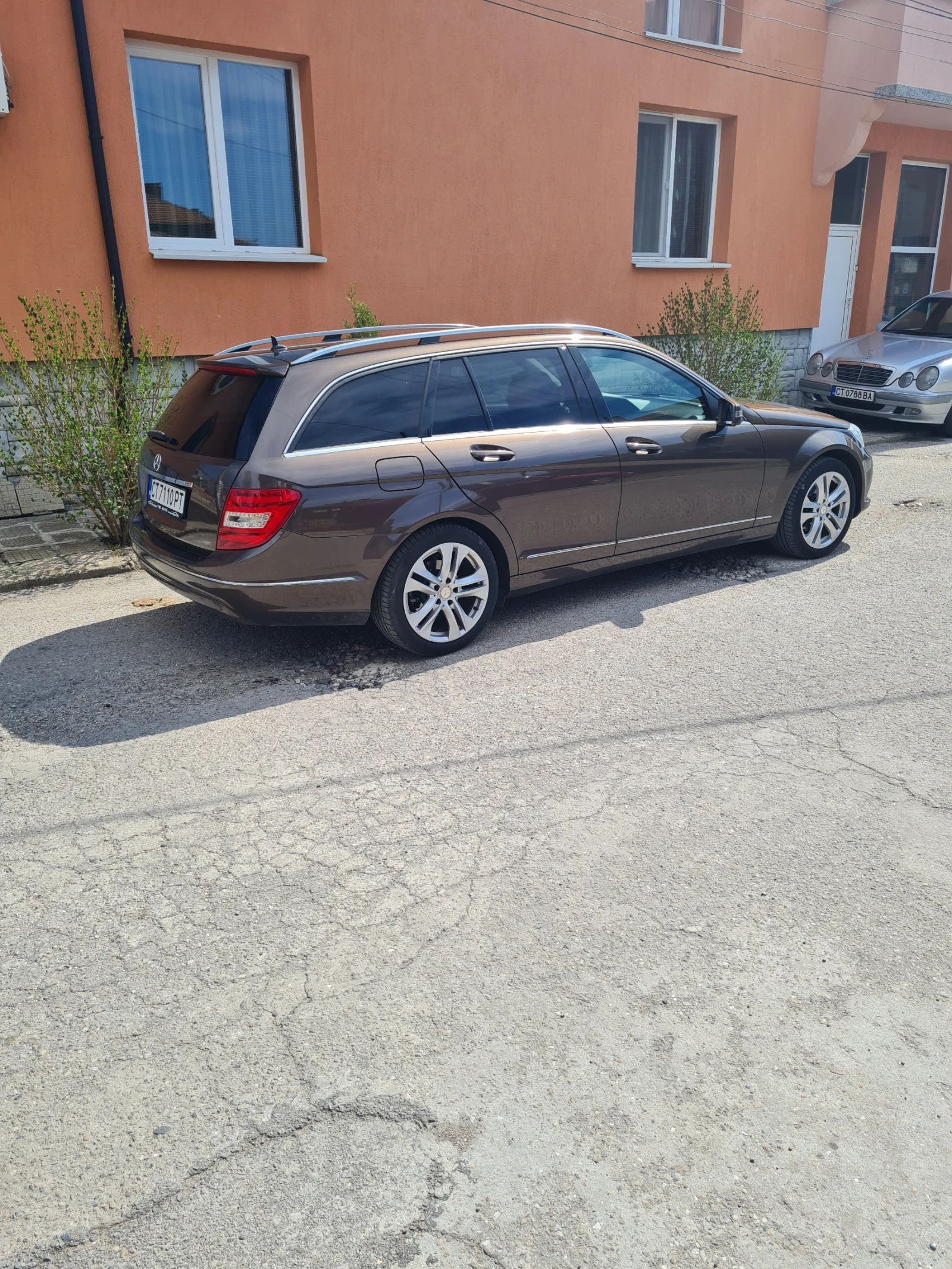 Mercedes-Benz C 200 Elegant, снимка 3 - Автомобили и джипове - 55340700