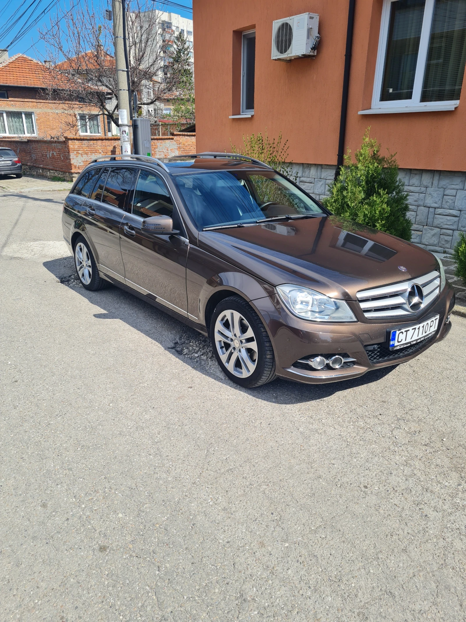 Mercedes-Benz C 200 Elegant, снимка 2 - Автомобили и джипове - 55340700