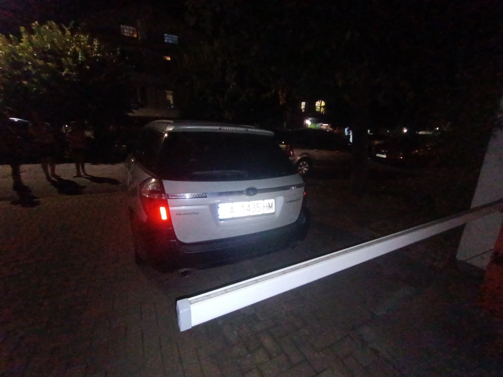 Subaru Legacy 3000, снимка 3 - Автомобили и джипове - 56088141