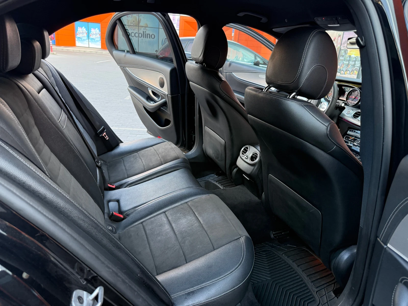Mercedes-Benz E 220 AMG-line 9G FACE 360/cam TOP!!!, снимка 14 - Автомобили и джипове - 56210828