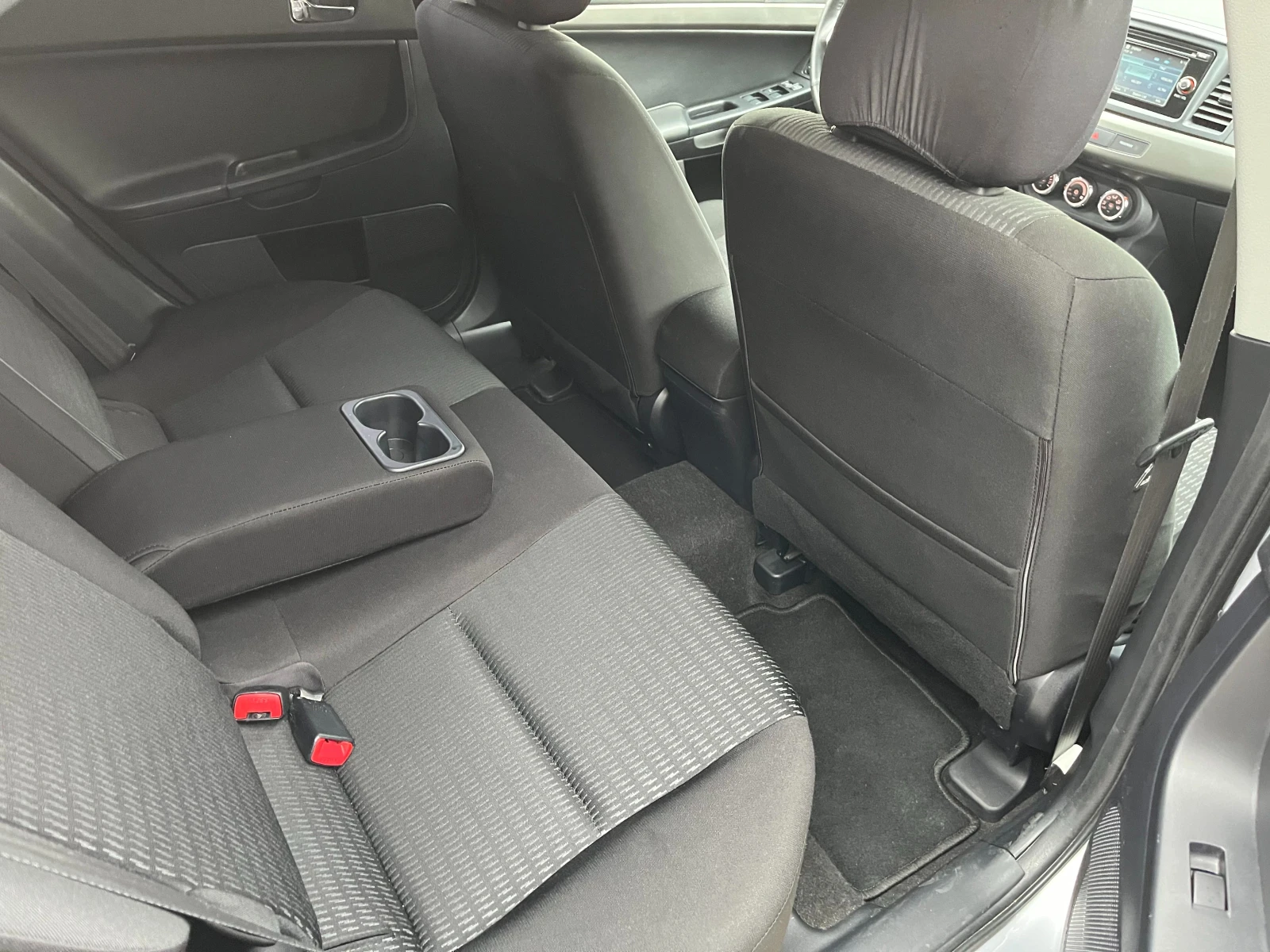 Mitsubishi Lancer Clear Tec, снимка 10 - Автомобили и джипове - 56350403