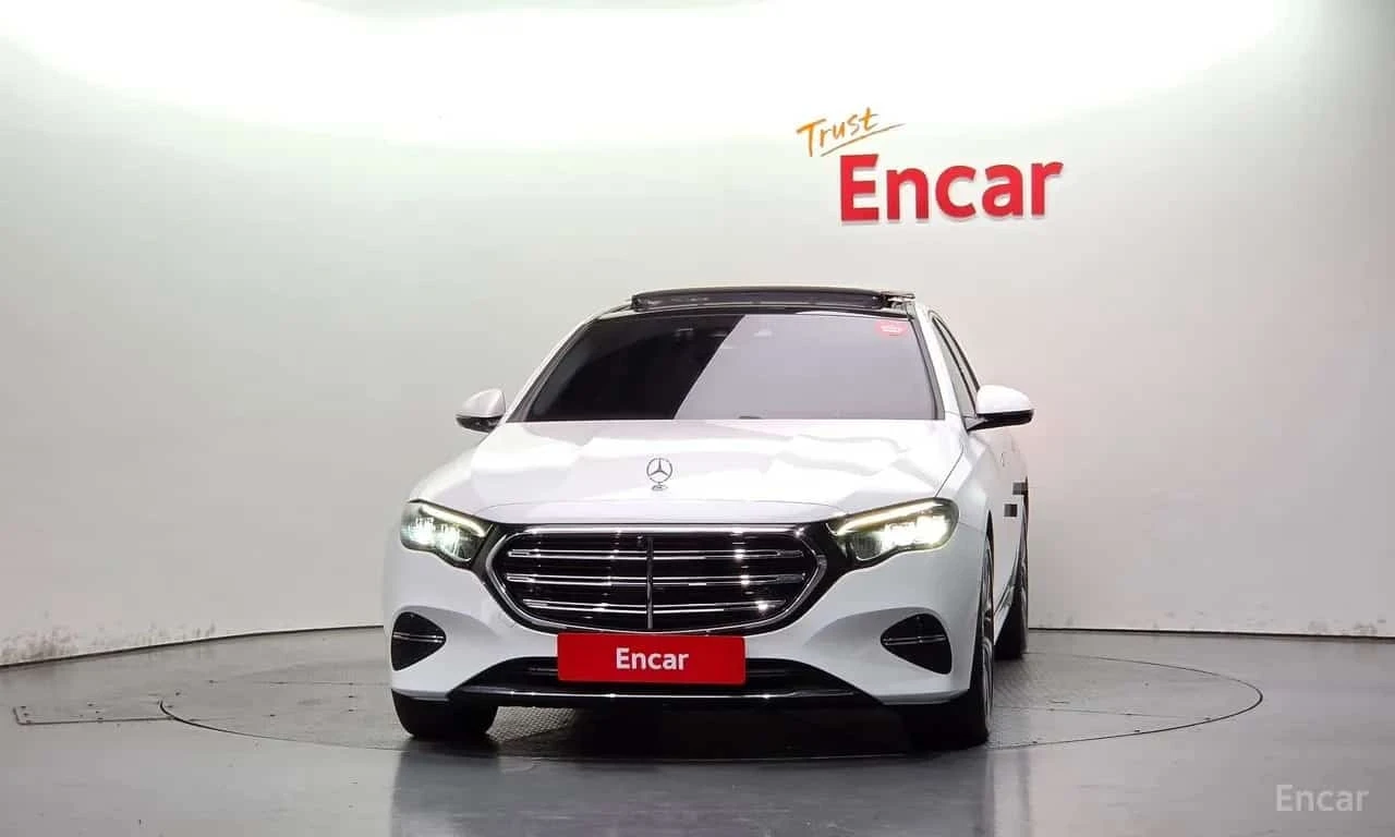 Mercedes-Benz E 220 * E220d 4MATIC Exclusive * , снимка 3 - Автомобили и джипове - 56585247
