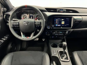 Toyota Hilux 2.8 D-4D/GR SPORT/DOUBLE CAB/360/JBL/LED/, снимка 16
