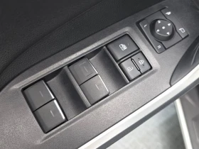 Toyota Rav4 2, 5 4WD Hybrid LTD| 219к.с., снимка 14