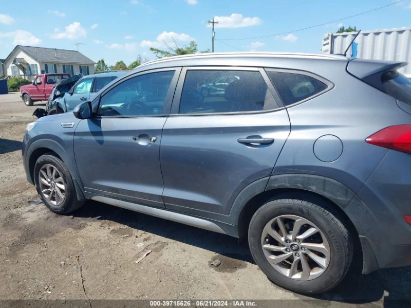 Hyundai Tucson 2.0L I-4 DI, DOHC, VVT, 164HP Front Wheel Drive, снимка 6 - Автомобили и джипове - 48132621