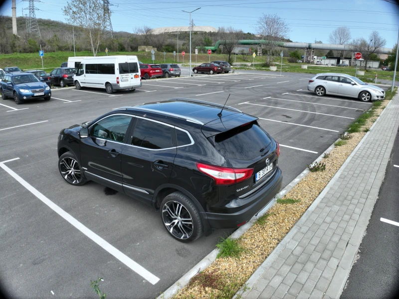 Nissan Qashqai 1.6 DCI Tekna 4X4, снимка 7 - Автомобили и джипове - 52449568