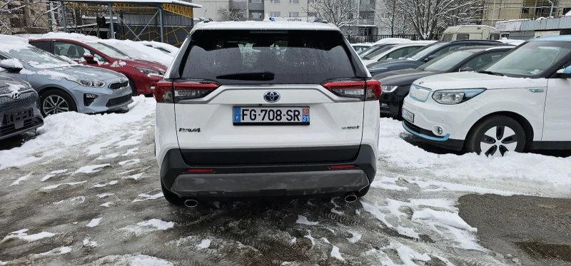 Toyota Rav4 2.5 хибрид 4х4 222 ps камера навигация лизинг , снимка 6 - Автомобили и джипове - 49185265